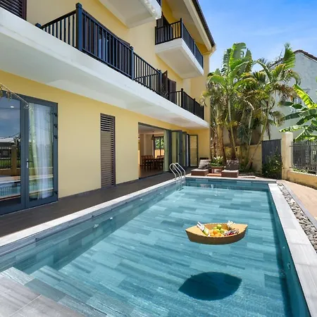 Palm Garden & Pool Villas